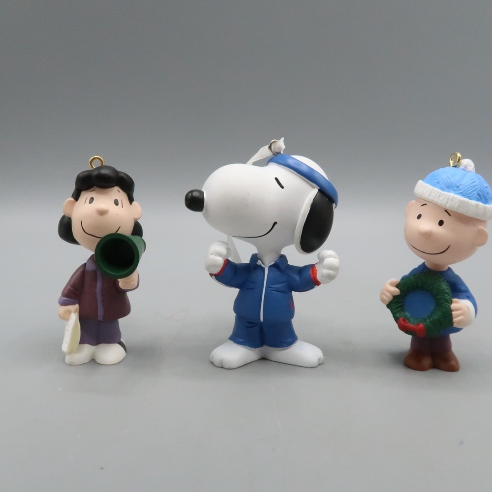 Hallmark Linus Snoopy‎ Lucy Keepsake Ornaments A Snoopy Christmas Peanuts lot 3